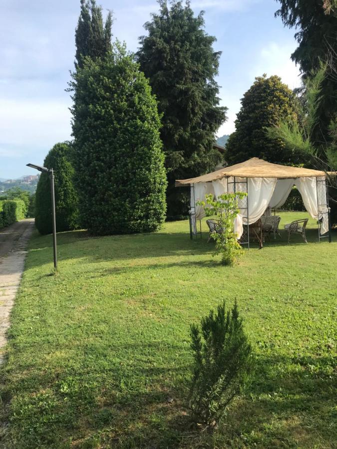 Appartamento Lussuoso 2 In Villa Riccardo Barga Exterior foto